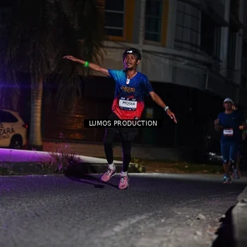 Runner Photo 7882022