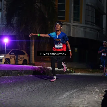 Runner Photo 7882031