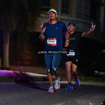 Runner Photo 7882038