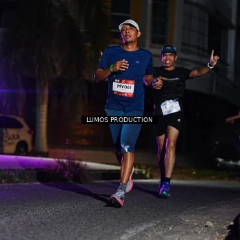 Runner Photo 7882044