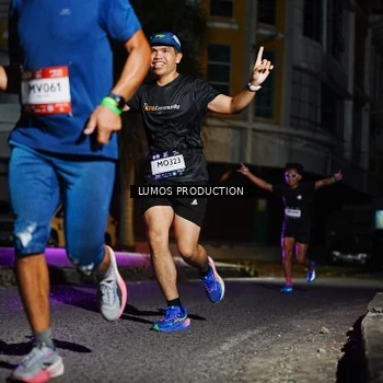 Runner Photo 7882046