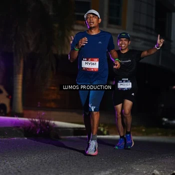 Runner Photo 7882050