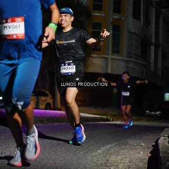 Runner Photo 7882051