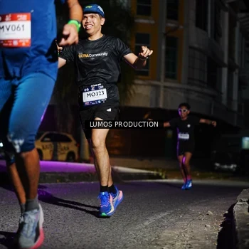 Runner Photo 7882052