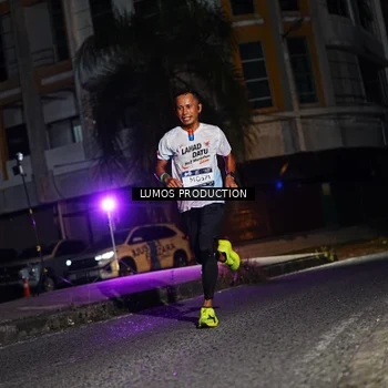 Runner Photo 7882064