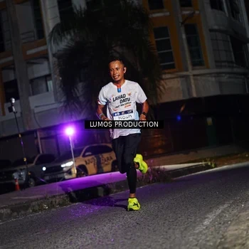 Runner Photo 7882068