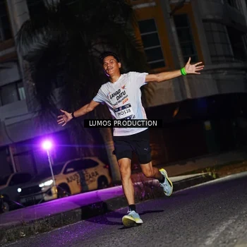 Runner Photo 7882073