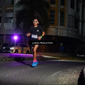 Runner Photo 7882074