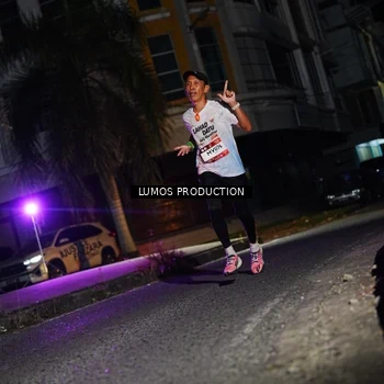 Runner Photo 7882083