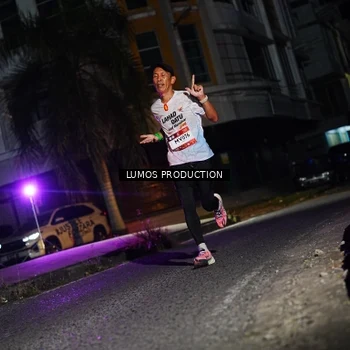 Runner Photo 7882084