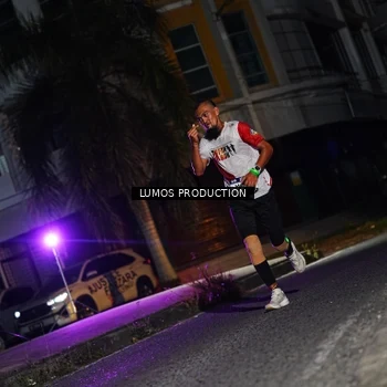 Runner Photo 7882086