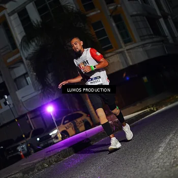 Runner Photo 7882104