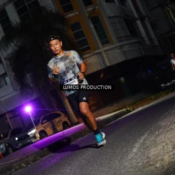 Runner Photo 7882109