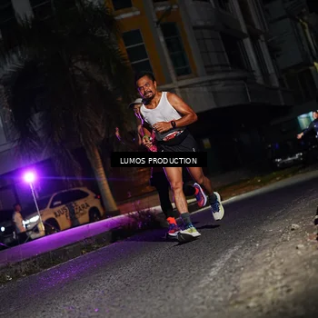 Runner Photo 7882129
