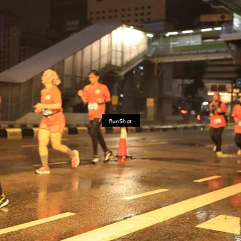 Runner Photo 7882146