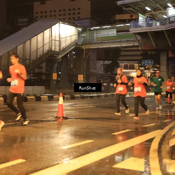 Runner Photo 7882160