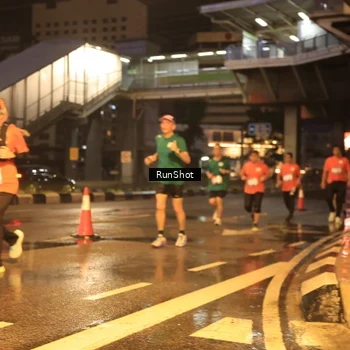 Runner Photo 7882184