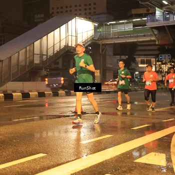 Runner Photo 7882187