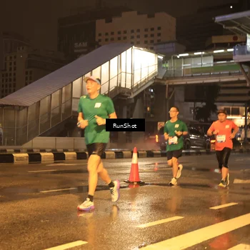 Runner Photo 7882194