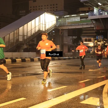 Runner Photo 7882209