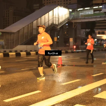 Runner Photo 7882214