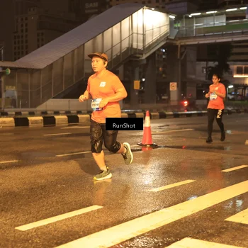 Runner Photo 7882216