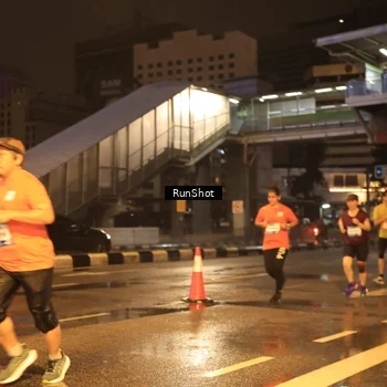 Runner Photo 7882225