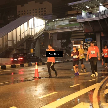 Runner Photo 7882233
