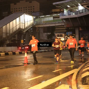 Runner Photo 7882235