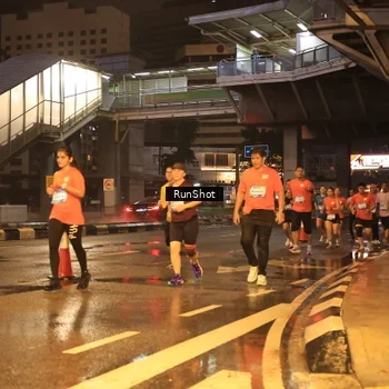 Runner Photo 7882243