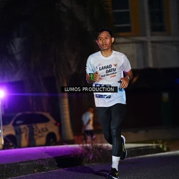 Runner Photo 7882267
