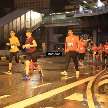 Runner Photo 7882271