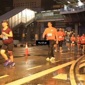 Runner Photo 7882280