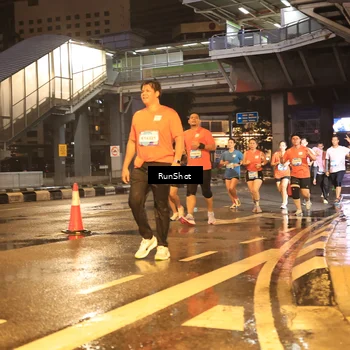 Runner Photo 7882283