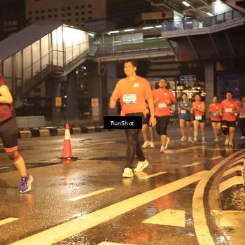 Runner Photo 7882284