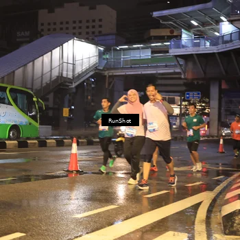 Runner Photo 7882312