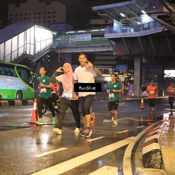 Runner Photo 7882316
