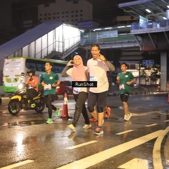 Runner Photo 7882327