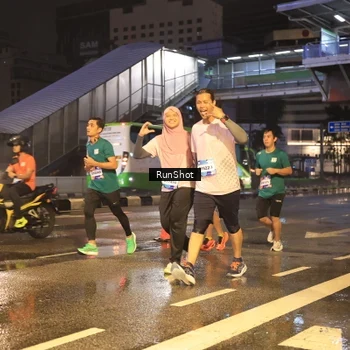 Runner Photo 7882333