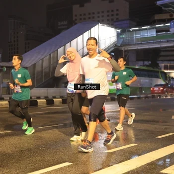 Runner Photo 7882343