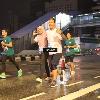 Runner Photo 7882345