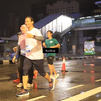Runner Photo 7882354