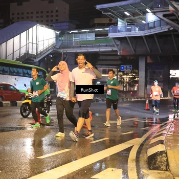 Runner Photo 7882357