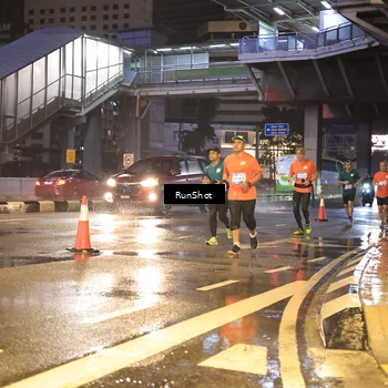 Runner Photo 7882362