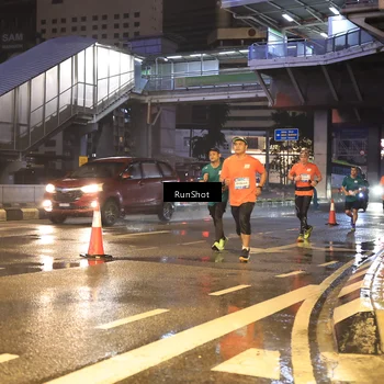 Runner Photo 7882366