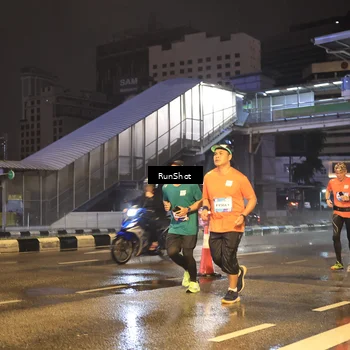 Runner Photo 7882395