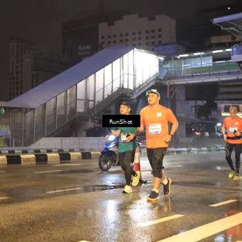 Runner Photo 7882400