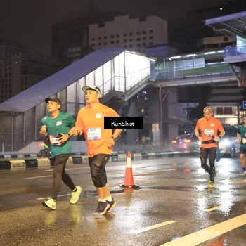 Runner Photo 7882405