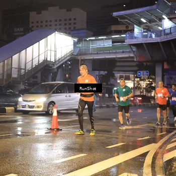 Runner Photo 7882421