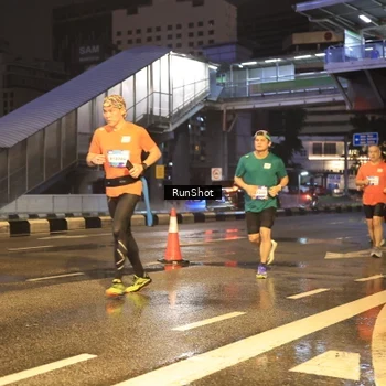 Runner Photo 7882440